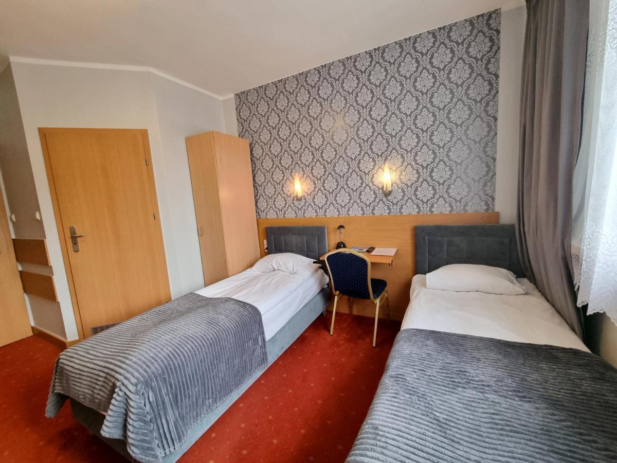 ורוצלב Hotel Orbita מראה חיצוני תמונה