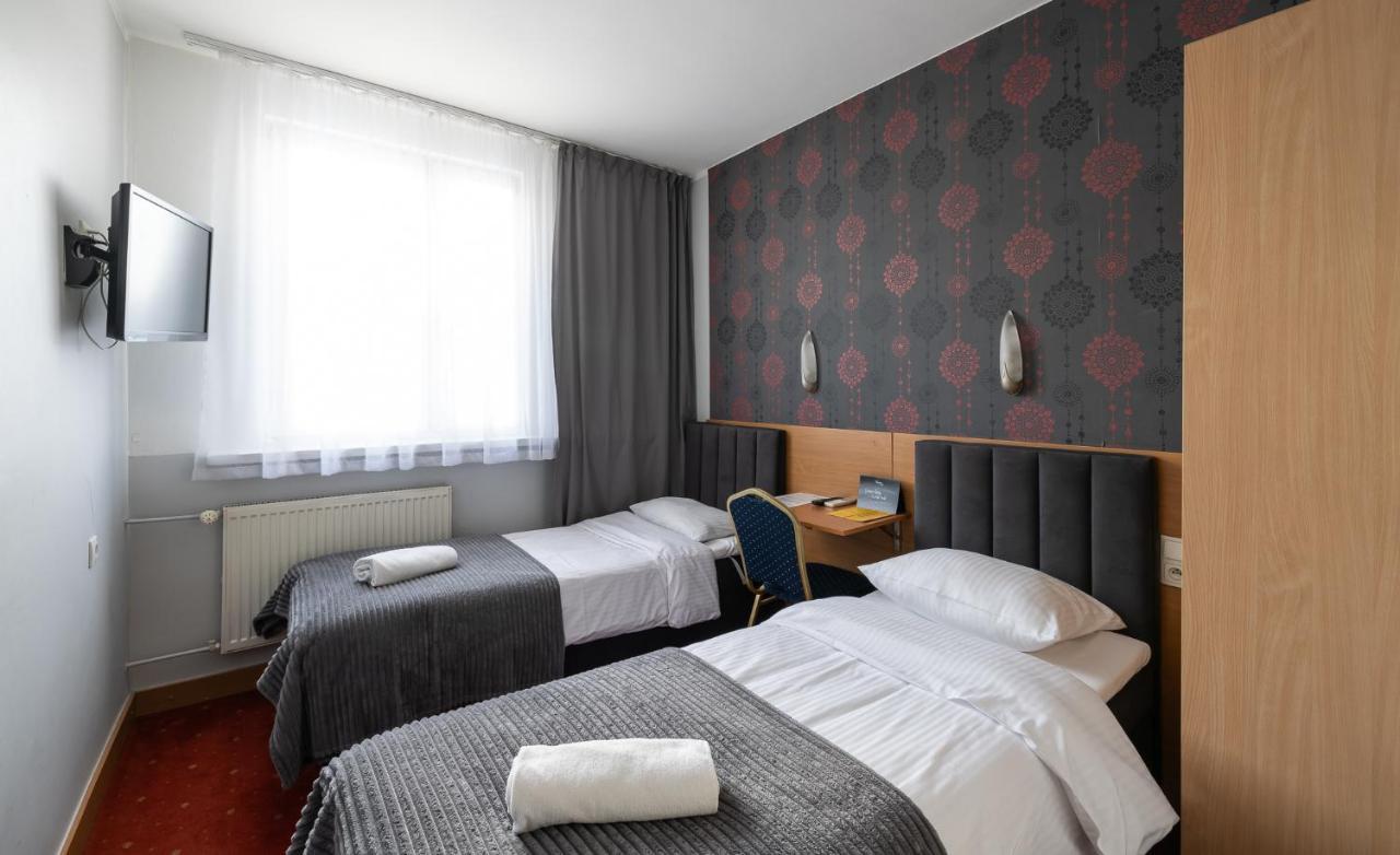 ורוצלב Hotel Orbita מראה חיצוני תמונה