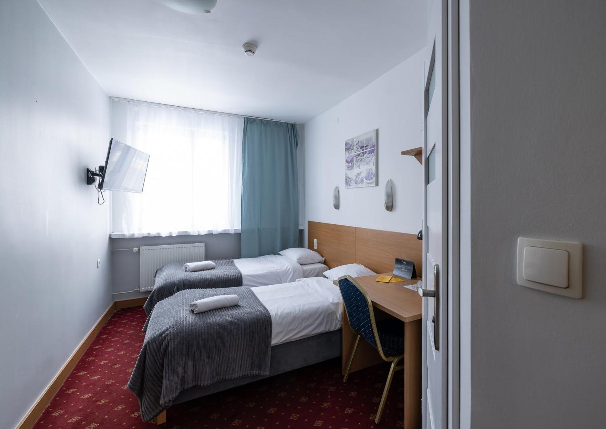 ורוצלב Hotel Orbita מראה חיצוני תמונה