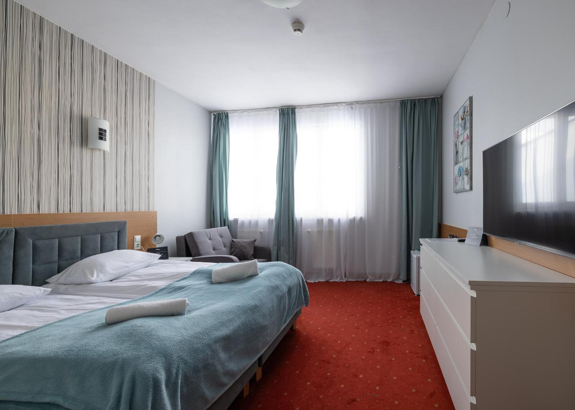 ורוצלב Hotel Orbita מראה חיצוני תמונה