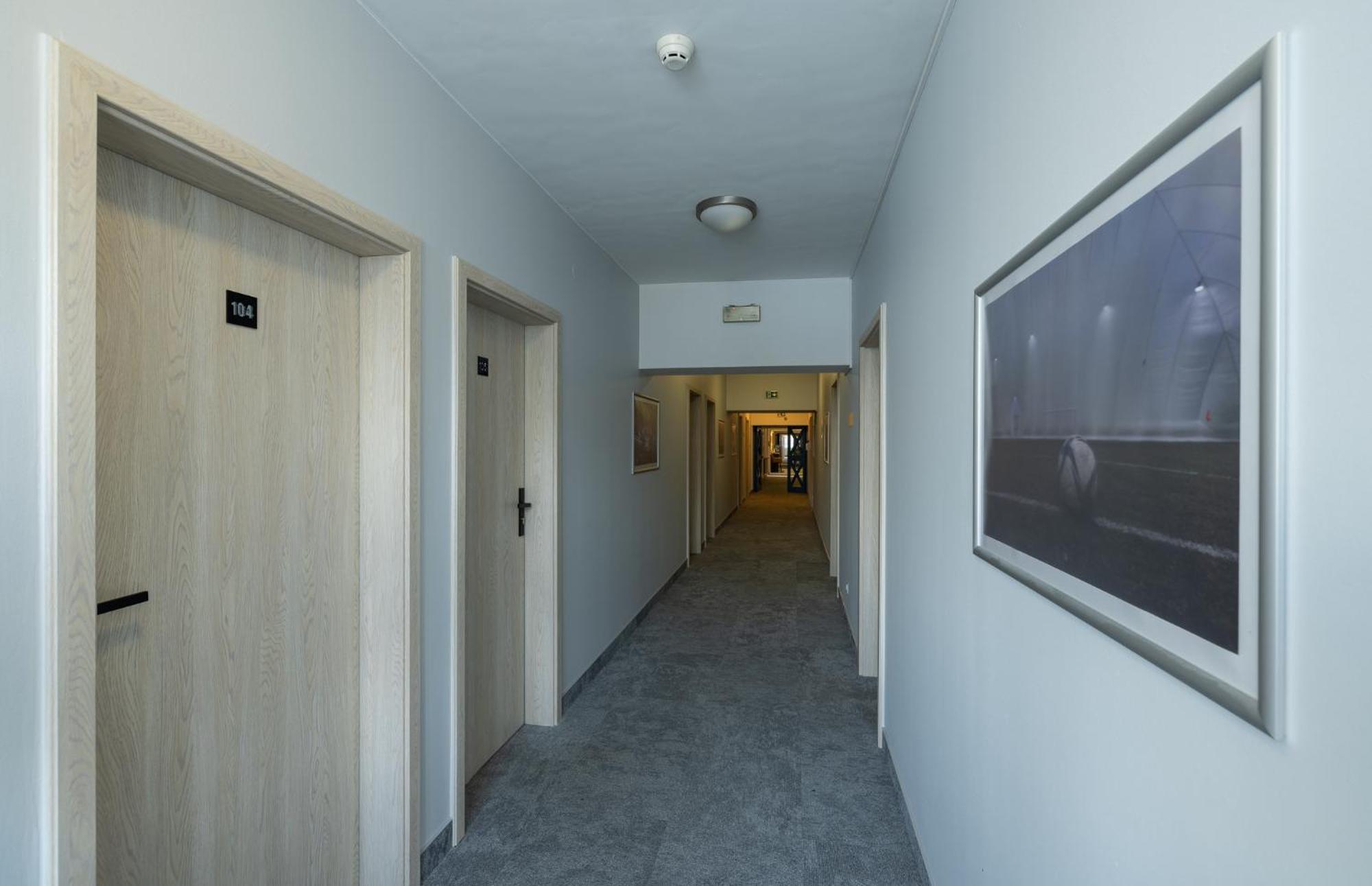 ורוצלב Hotel Orbita מראה חיצוני תמונה